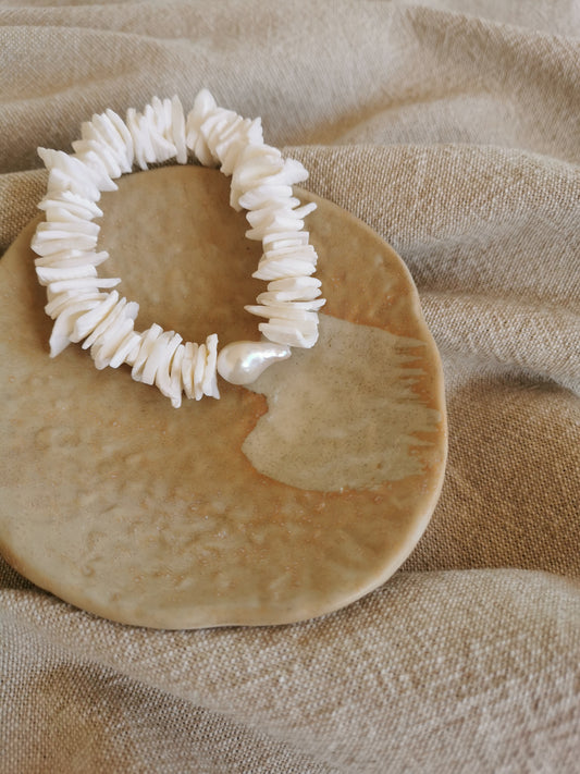 Beach Pearl Bracelet